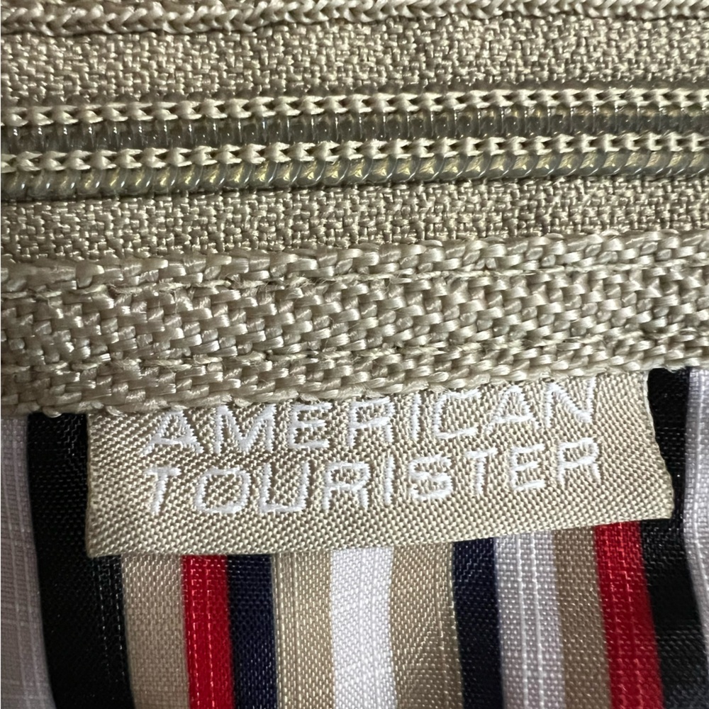 American Tourister 2 Pc Striped Travel Bag/purse, Matching Makeup Purse Name Tag - Picture 11 of 11
